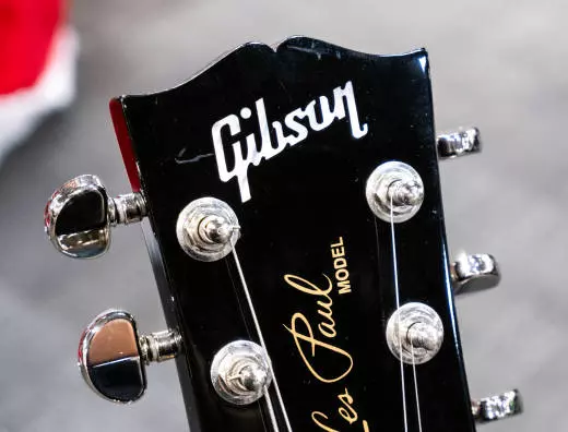 Gibson - Les Paul Classic - Ebony 2